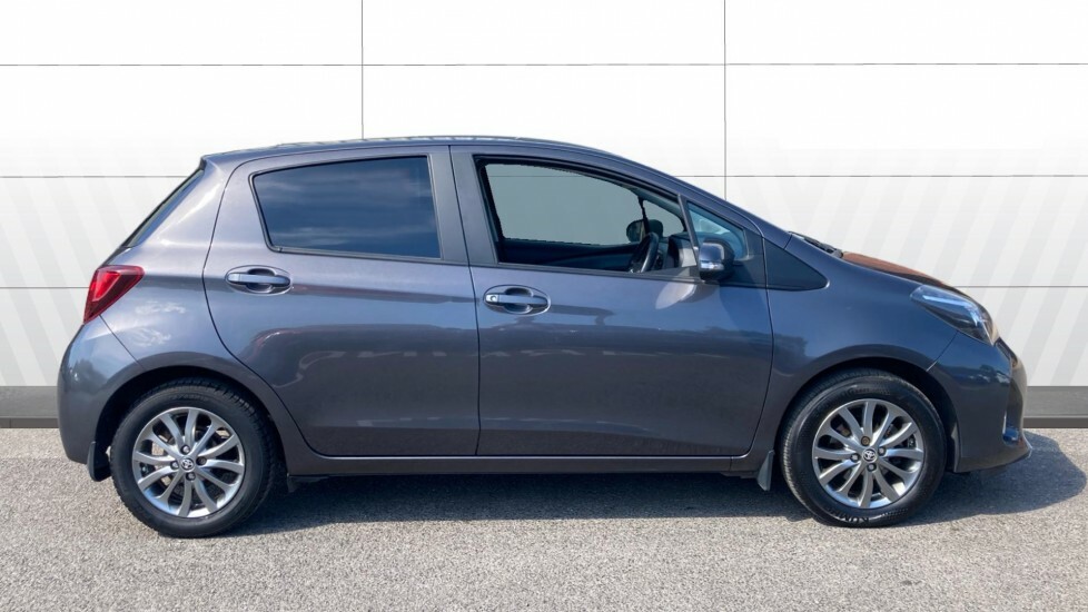 Toyota Yaris Icon Grey #5