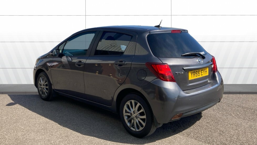Toyota Yaris Icon Grey #2