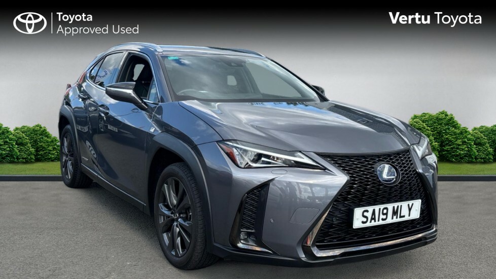 Lexus UX F-sport Grey