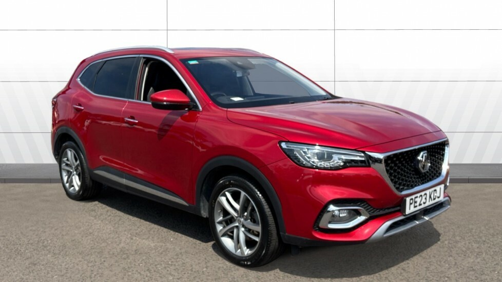 MG HS Exclusive Red