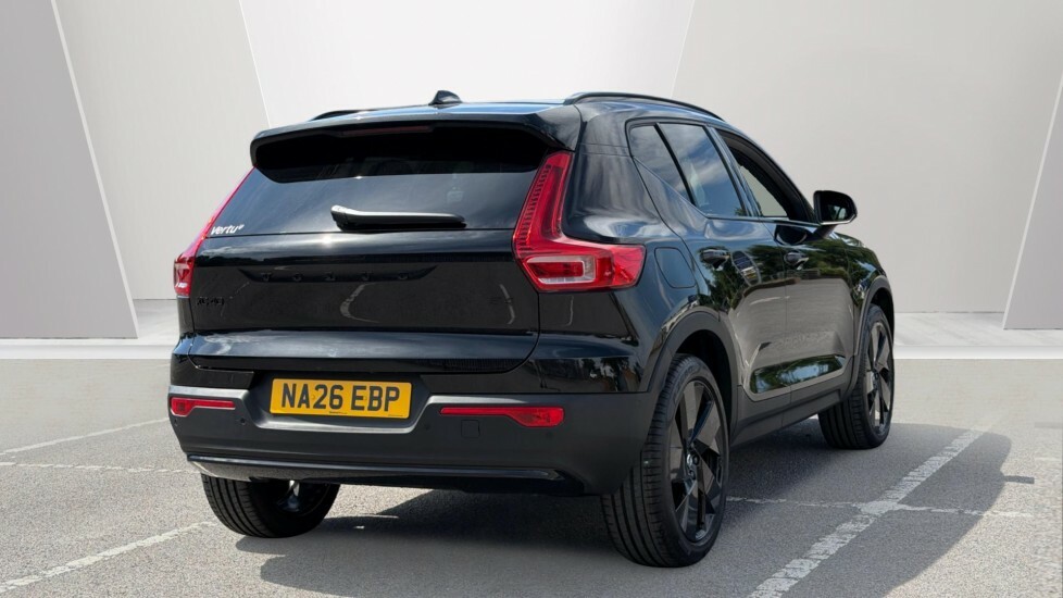 Volvo XC40 Plus Black Edition NA26EBP Black #2