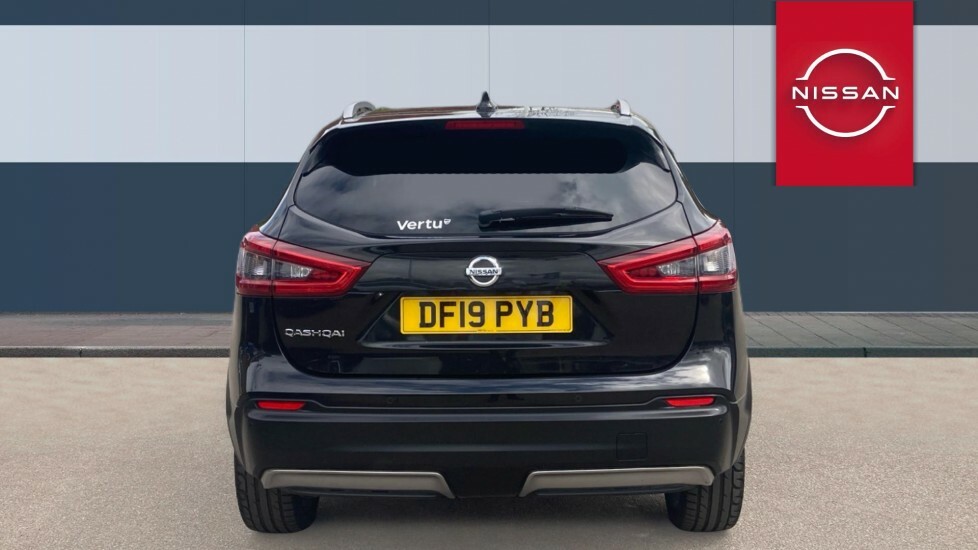 Nissan Qashqai Tekna Black #6