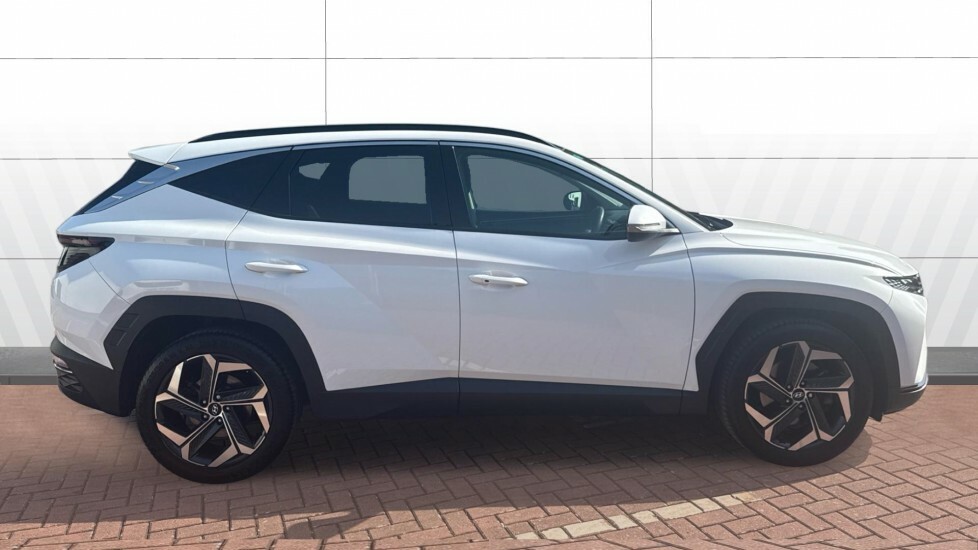 Hyundai Tucson Ultimate White #5