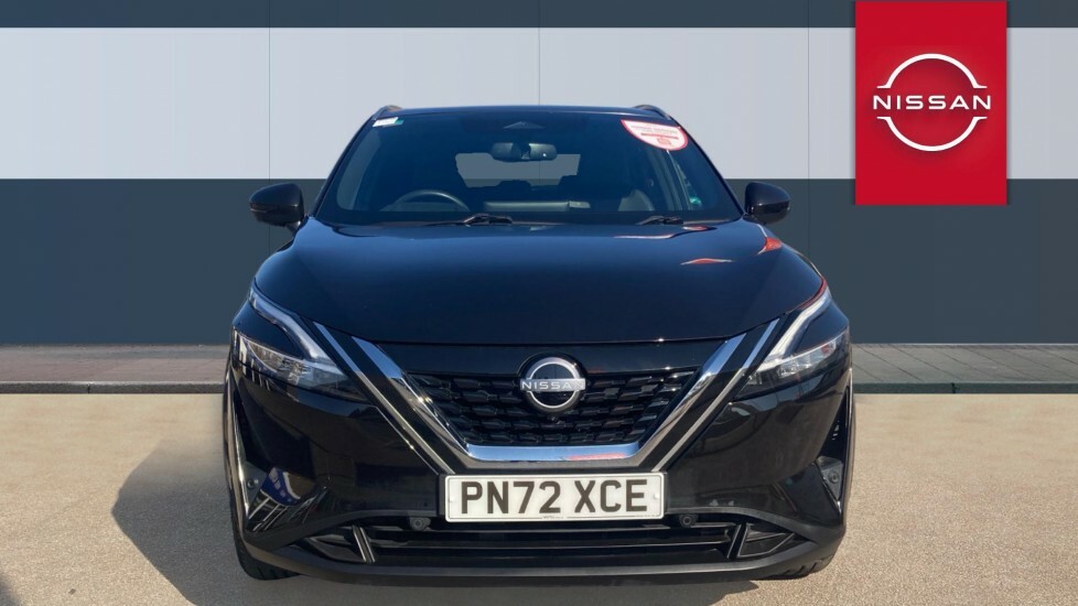 Nissan Qashqai Tekna Black #3
