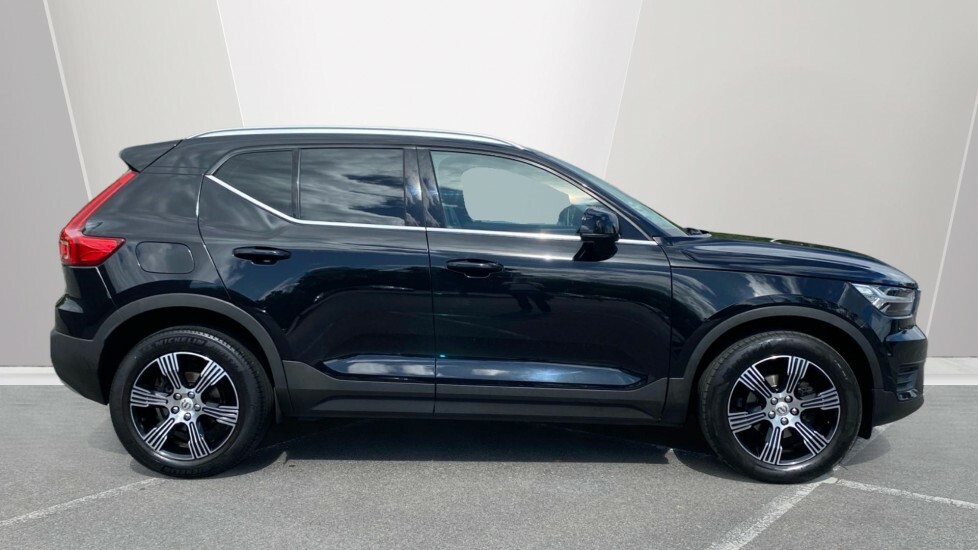 Volvo XC40 Inscription Black #3