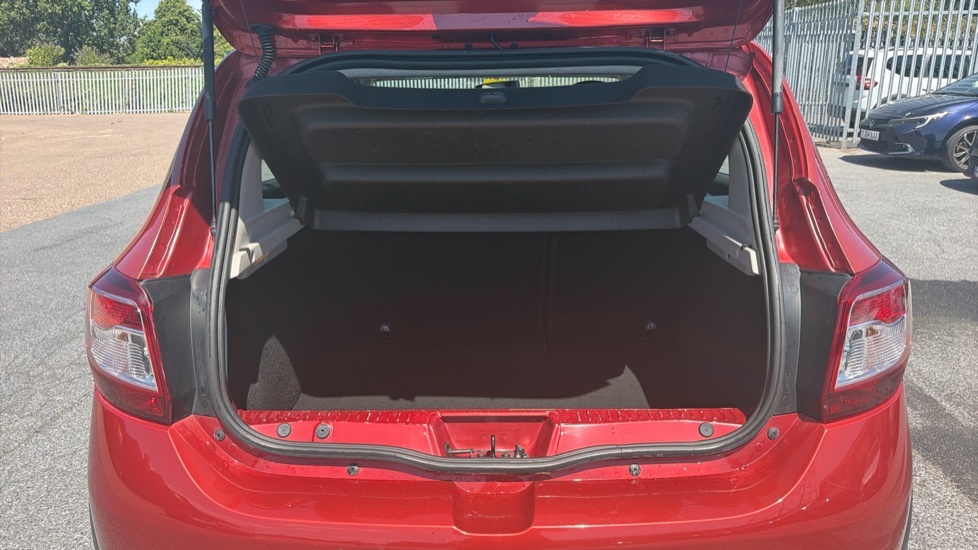 Dacia Sandero Stepway Laureate Red #4