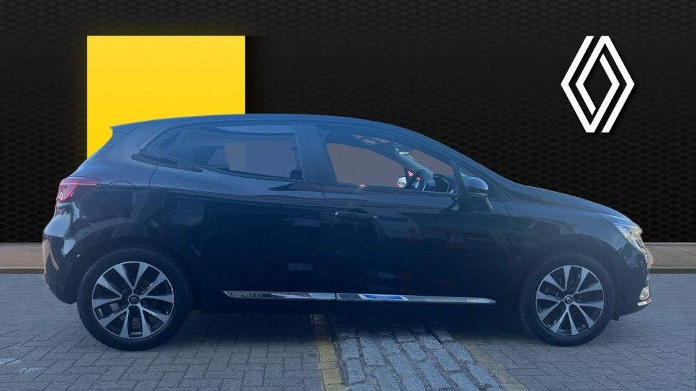 Renault Clio Iconic Black #5