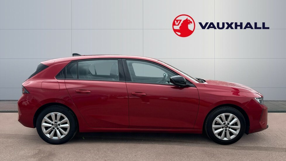 Vauxhall Astra Design Red #5