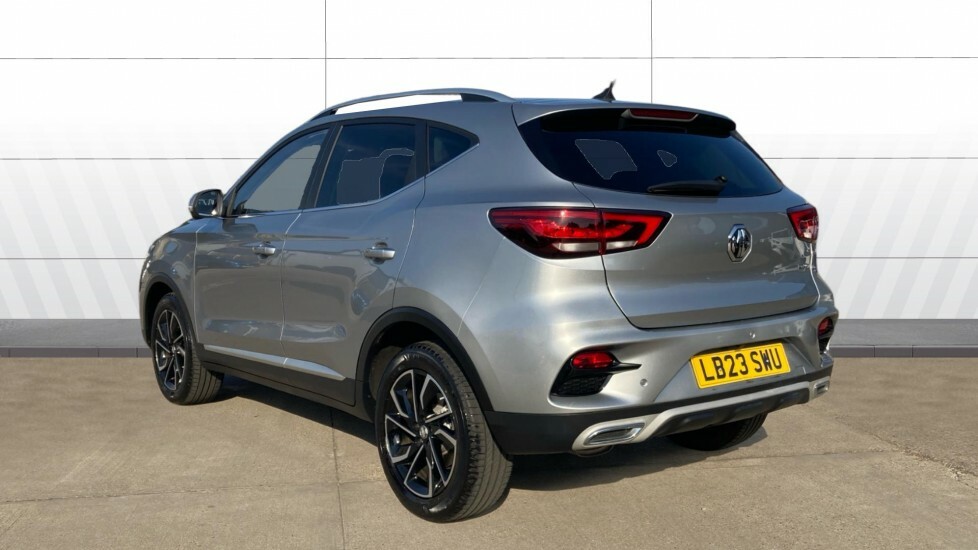 MG ZS Exclusive Silver #2