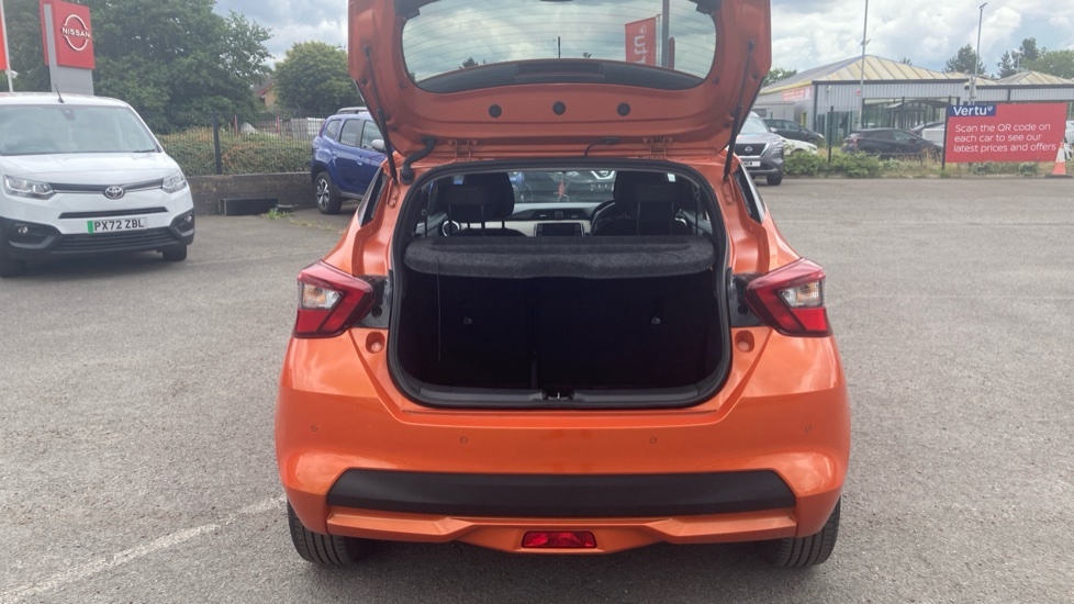 Nissan Micra Tekna Orange #4