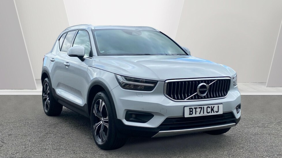 Volvo XC40 Inscription Pro BT71CKJ Silver