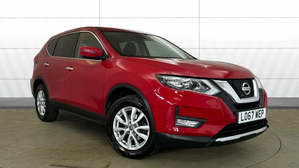 Nissan X-Trail Acenta Red