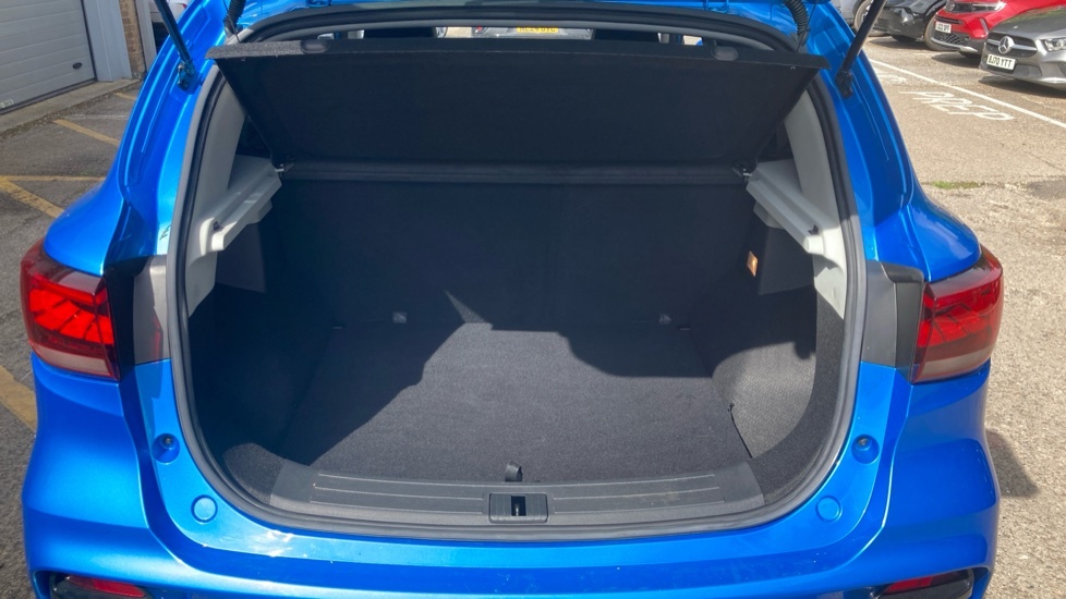 MG ZS Exclusive Blue #4