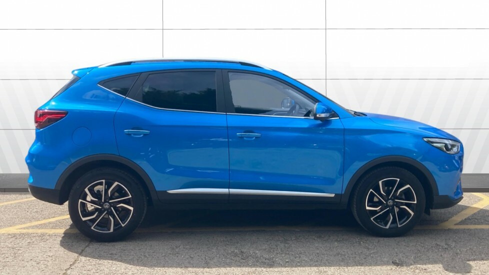 MG ZS Exclusive Blue #5