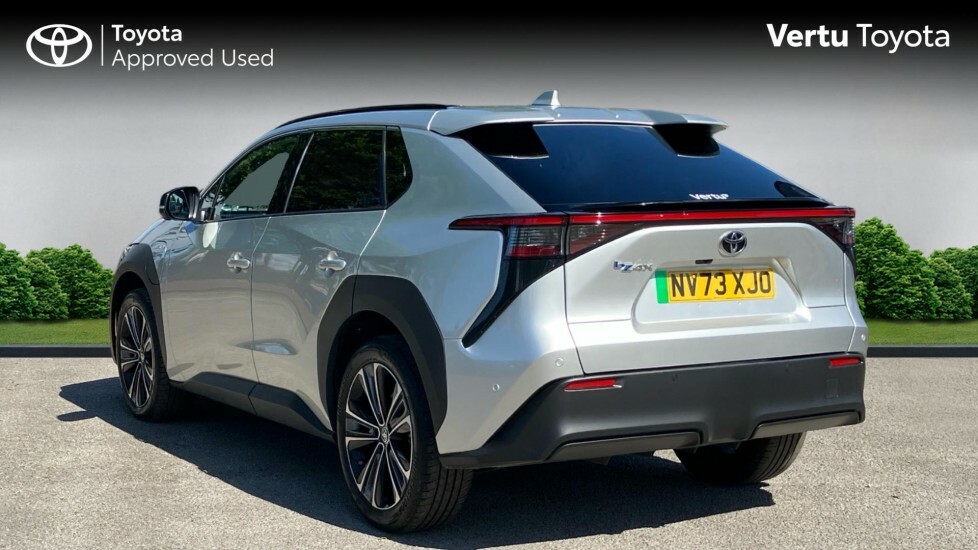 Toyota bZ4X Vision Silver #4
