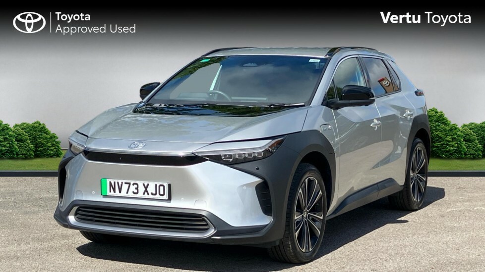 Toyota bZ4X Vision Silver #3