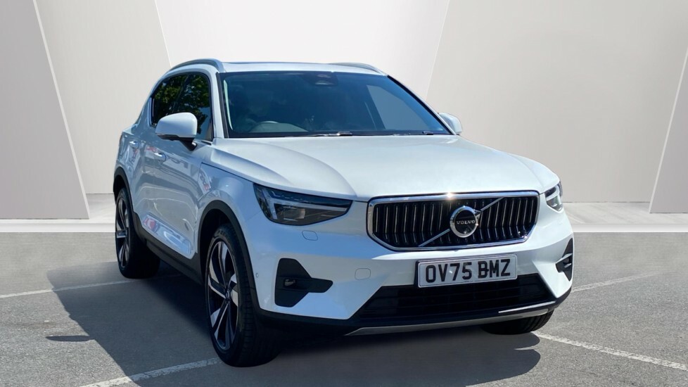 Volvo XC40 Ultra White