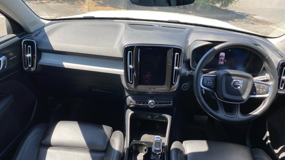 Volvo XC40 Ultra White #5