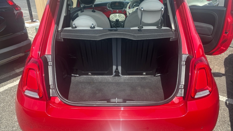 Fiat 500 Lounge Red #4