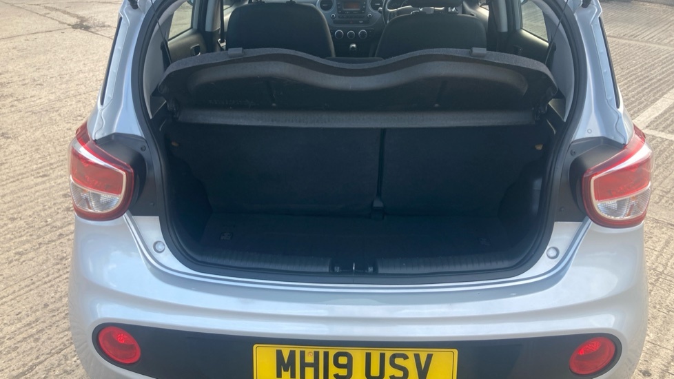 Hyundai I10 Se Silver #4