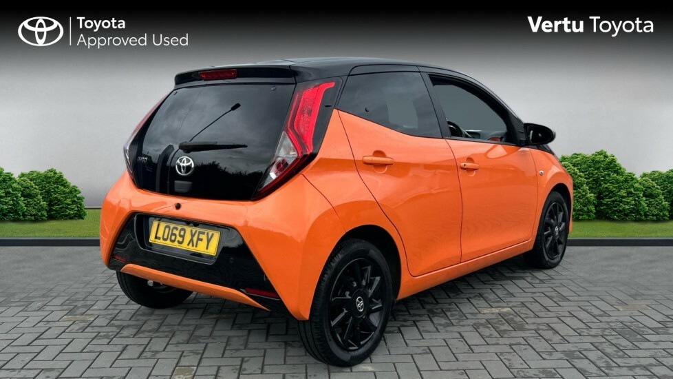 Toyota Aygo X X-cite 5 #2