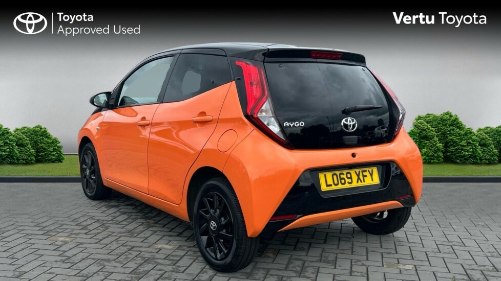 Toyota Aygo X X-cite 5 #4
