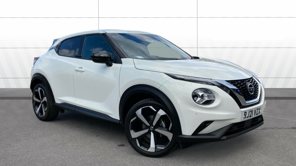 Nissan Juke Tekna White