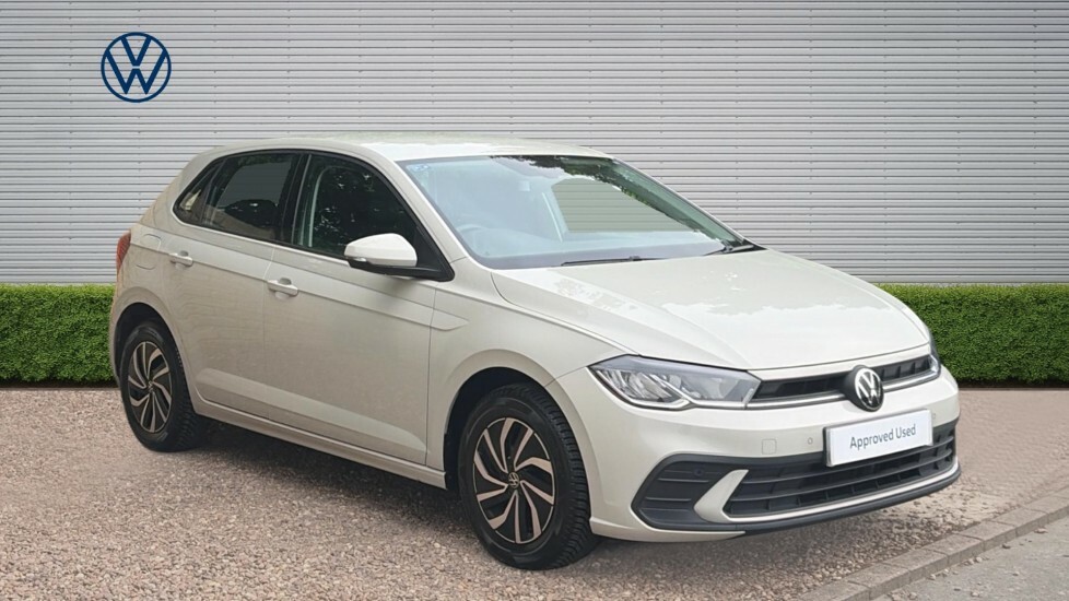 Volkswagen Polo Life Grey