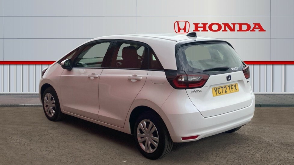 Honda Jazz Se White #3