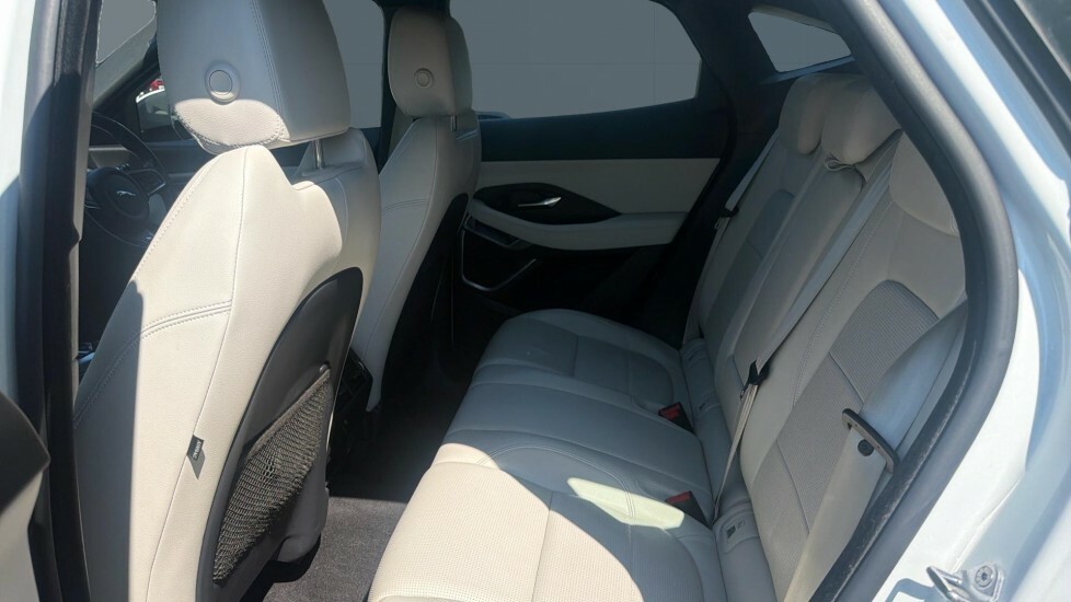 Jaguar E-Pace R-dynamic Se FL19SZZ White #4