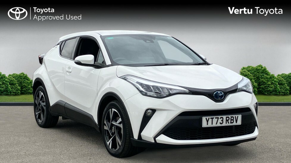 Toyota C-Hr Design White
