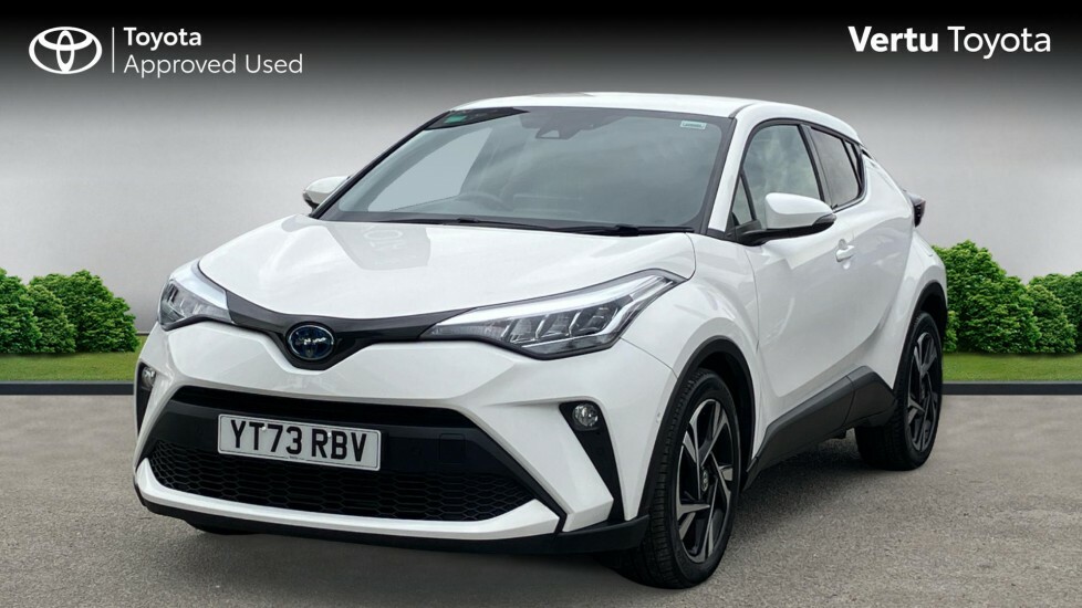 Toyota C-Hr Design White #3