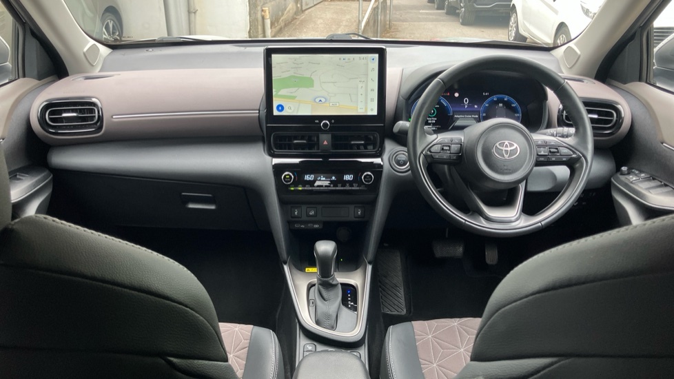 Toyota Yaris Cross Excel Silver #6