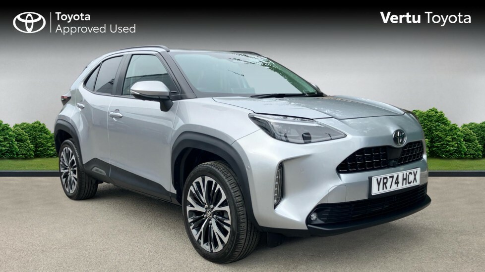 Toyota Yaris Cross Excel Silver