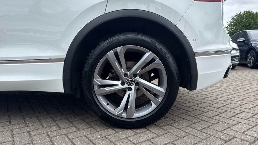 Volkswagen Tiguan R-line Edition MJ23XMU White #5