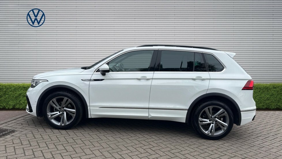 Volkswagen Tiguan R-line Edition MJ23XMU White #4