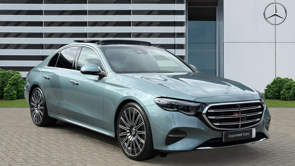 Mercedes-Benz E Class Exclusive RJ74BZG Silver