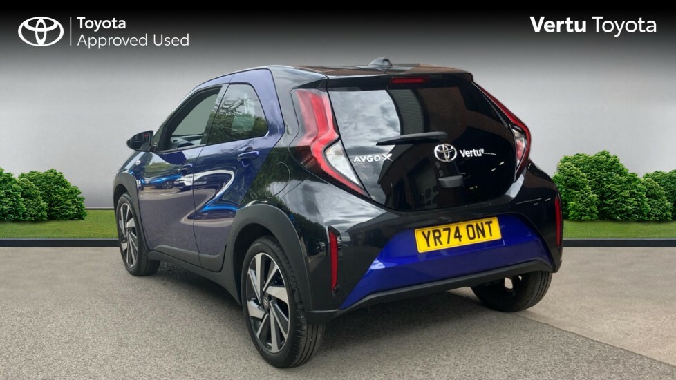 Toyota Aygo X Edge Blue #4