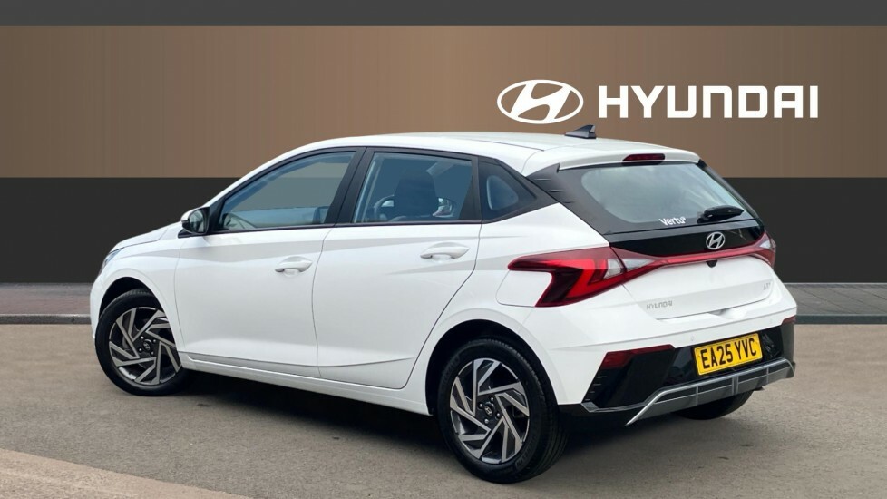 Hyundai I20 Advance White #2