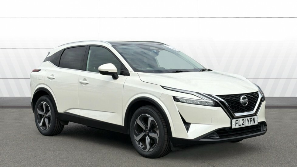 Nissan Qashqai Premiere Edition White