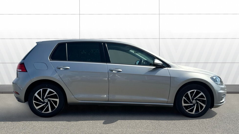 Volkswagen Golf Match Silver #5