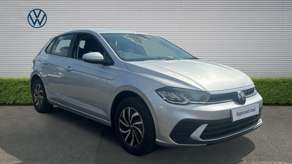 Volkswagen Polo Life FY26UOF Silver