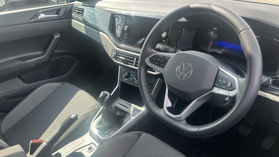 Volkswagen Polo Life FY26UOF Silver #6