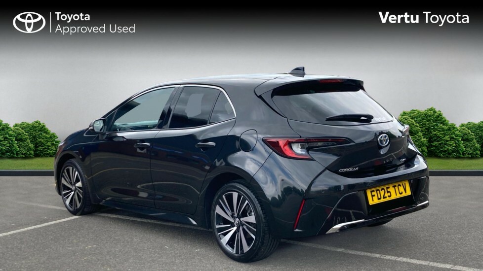 Toyota Corolla Design FD25TCV Black #4