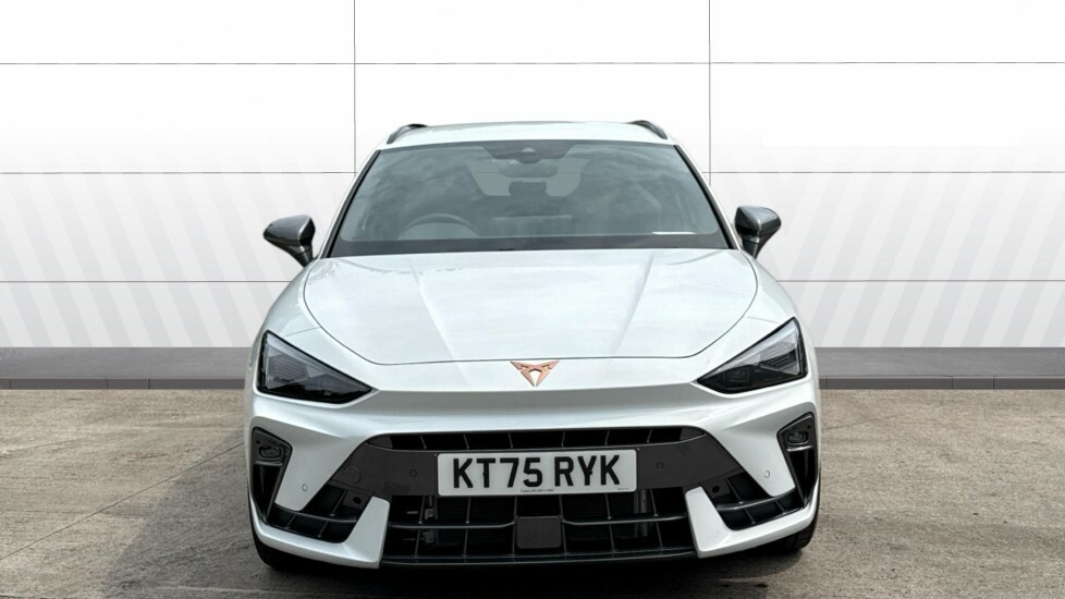 Cupra Leon V3 White #3