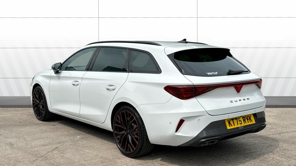 Cupra Leon V3 White #2