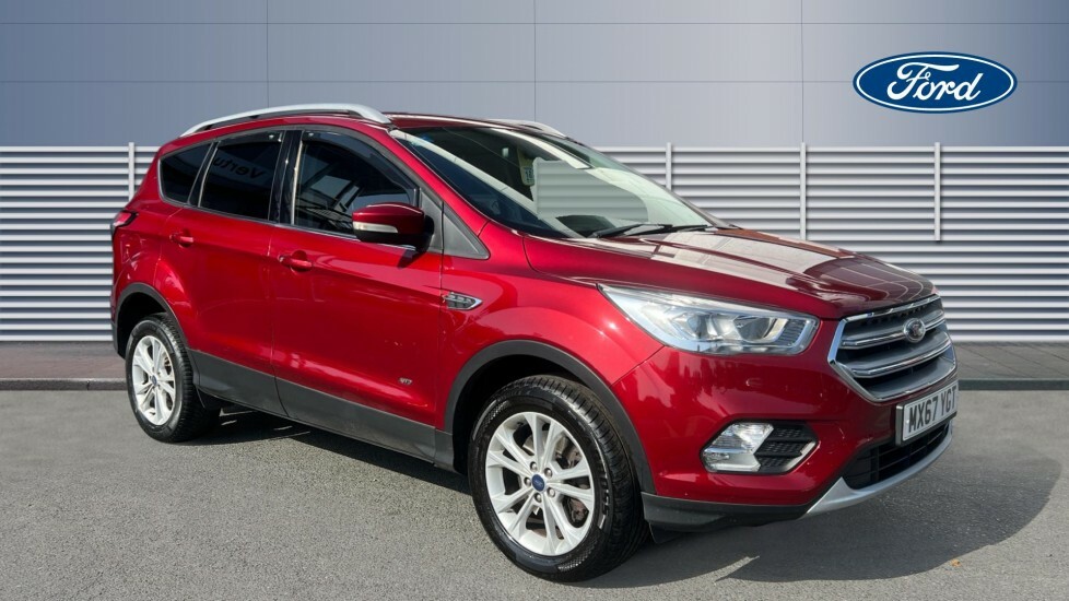 Ford Kuga Titanium Red