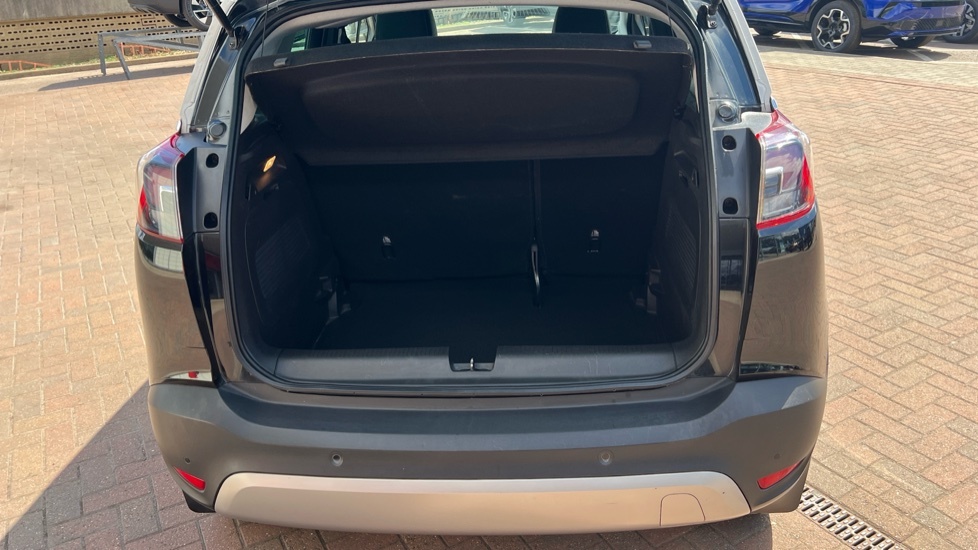 Vauxhall Crossland X Elite Black #4