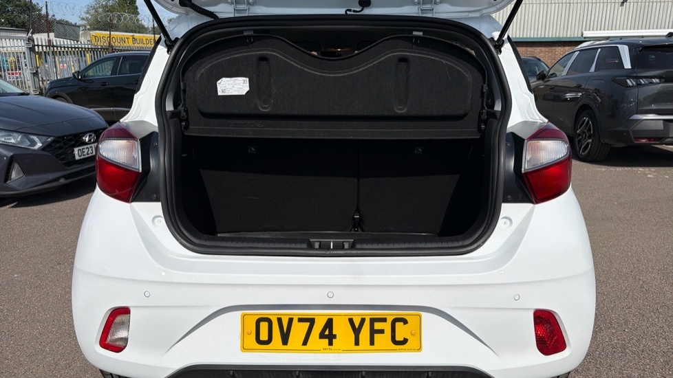 Hyundai I10 Advance White #4