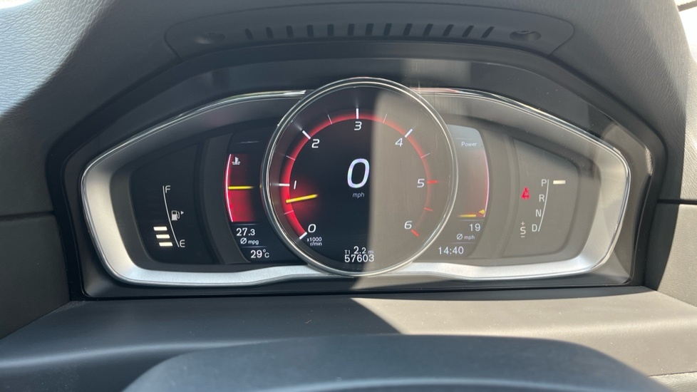 Volvo XC70 D5awd Se Lux Silver #18